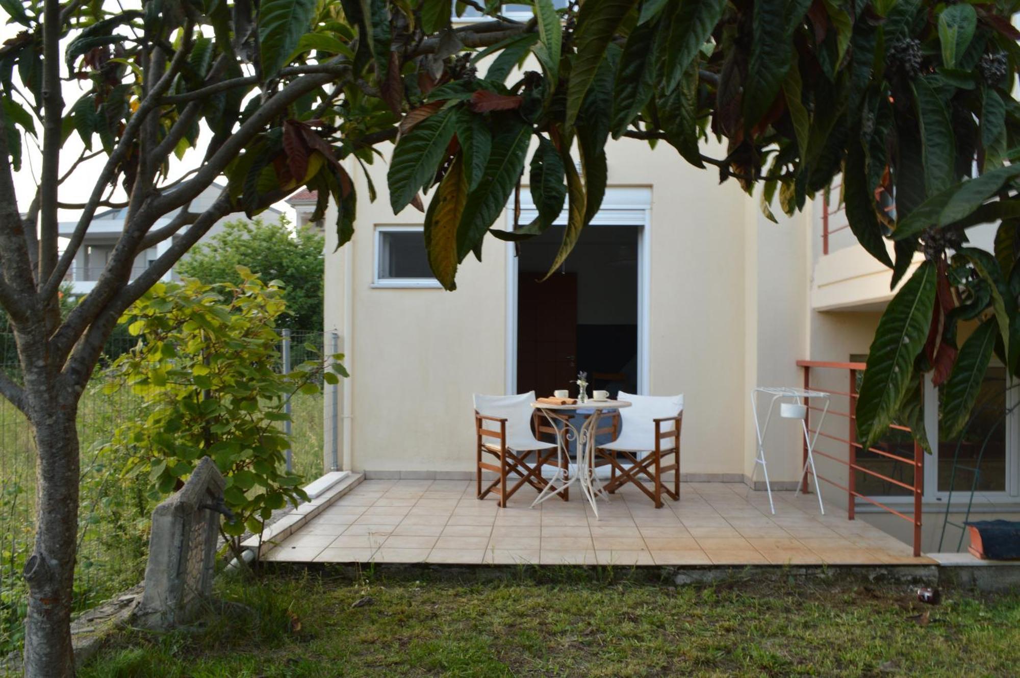 Sunny Retreat With A Garden Terrace Private Room Giannina Esterno foto